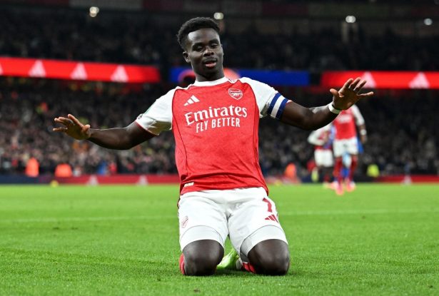Saka chính thức gia hạn hợp đồng với Arsenal đến năm 2031.